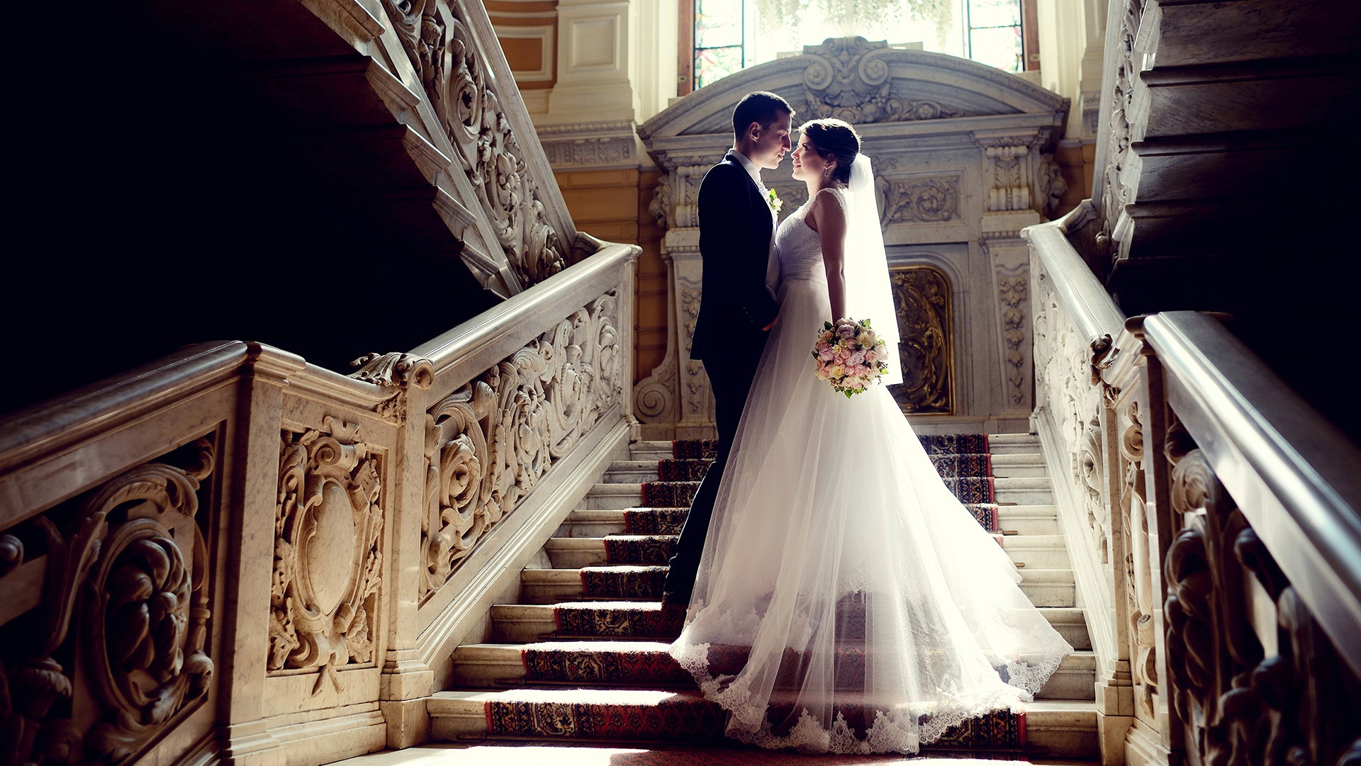 Amazing wedding dresses for couple